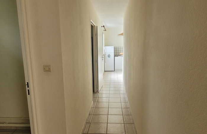 Vente Appartement 34m&sup2; 2 pi&#232;ces Saint Gilles les Bains