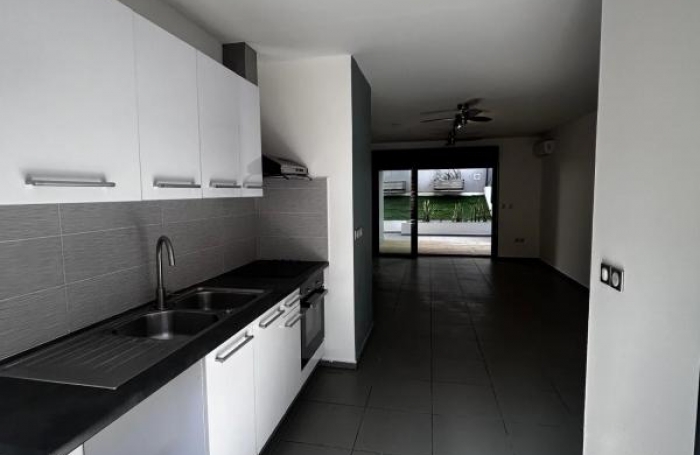 Vente Appartement 63m&sup2; 3 pi&#232;ces Saint Gilles Les Hauts
