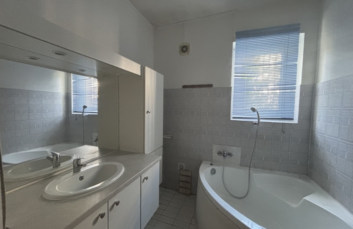 À LOUER VILLA T5 TAMPON