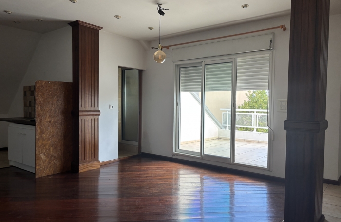 À LOUER VILLA T5 TAMPON