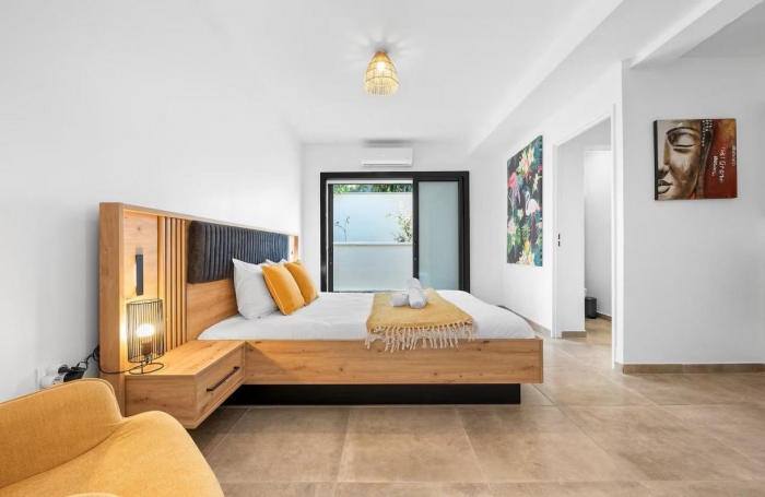 Vente Maison 130m&sup2; 4 pi&#232;ces Saint Gilles les Bains