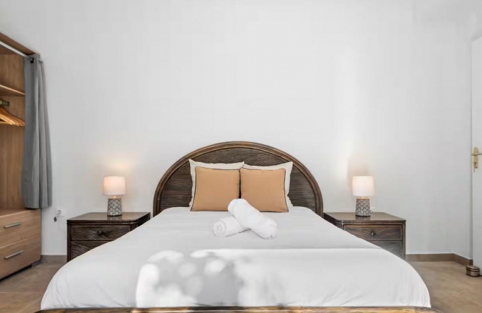 Vente Maison 130m&sup2; 4 pi&#232;ces Saint Gilles les Bains