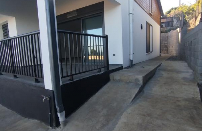 Location Maison 103.46m&sup2; 4 pi&#232;ces Saint-Leu