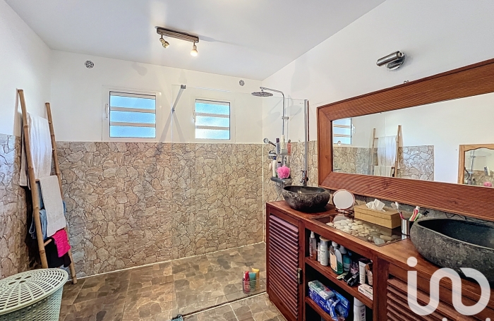 Vente Maison 185m&sup2; 6 pi&#232;ces Etang-Sale