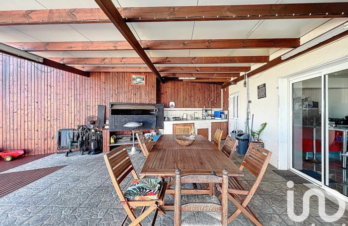 Vente Maison 185m&sup2; 6 pi&#232;ces Etang-Sale
