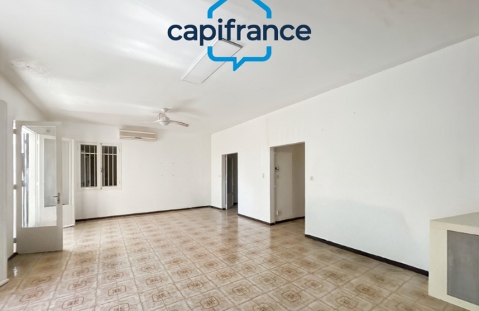 Vente Maison 174m&sup2; 7 pi&#232;ces Sainte Clotilde