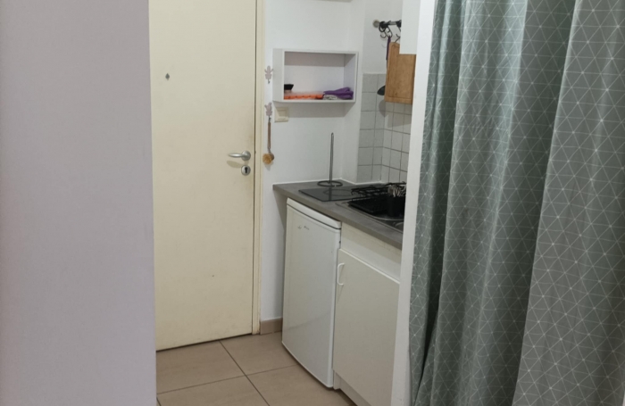 Location Appartement 19.39m&sup2; 1 pi&#232;ce Saint Denis