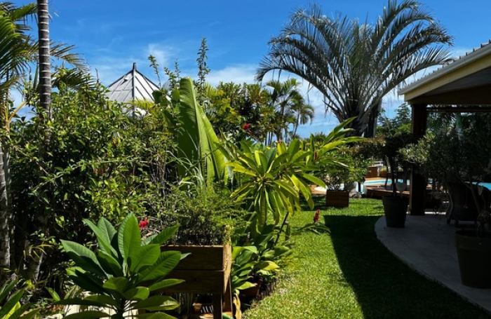 Vente Maison 151m&sup2; 5 pièces Saint Gilles les Bains