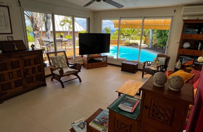 Vente Maison 151m&sup2; 5 pièces Saint Gilles les Bains