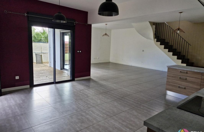 Location Maison 125m&sup2; 4 pi&#232;ces Sainte Clotilde