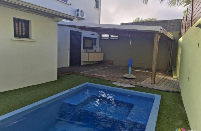 Location Maison 125m&sup2; 4 pi&#232;ces Sainte Clotilde