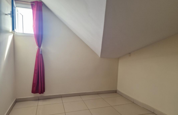 Vente Appartement 77m&sup2; 4 pi&#232;ces La Possession