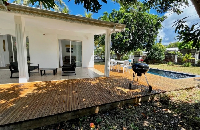 A louer villa F4 avec piscine à 3 minutes du Lagon