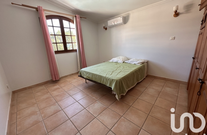 Vente Maison 276m&sup2; 13 pi&#232;ces Bras-Panon