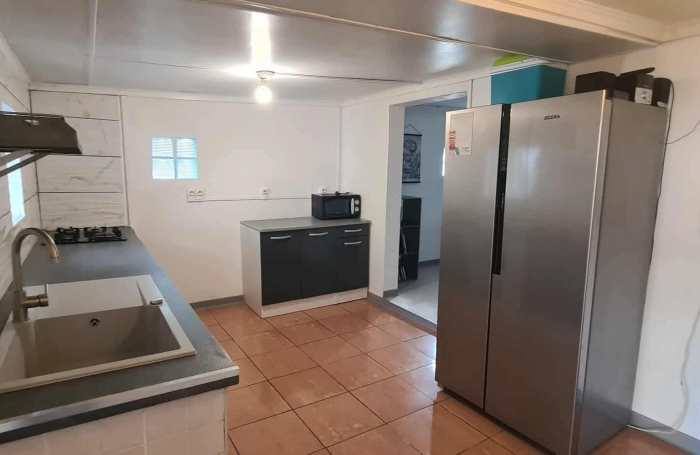SAINT PIERRE 97410 - VILLA DE PLAIN PIED - SECTEUR RECHERCHÉ - PROCHE DES COMMODITÉS