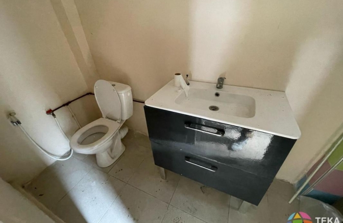 Location Local commercial 80m&sup2; 1 pi&#232;ce Saint Denis