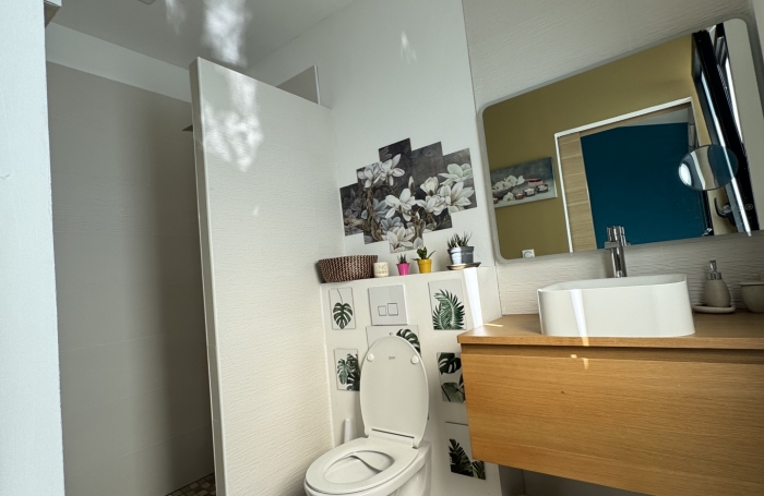Vente Divers 110m&sup2; 7 pi&#232;ces La Possession