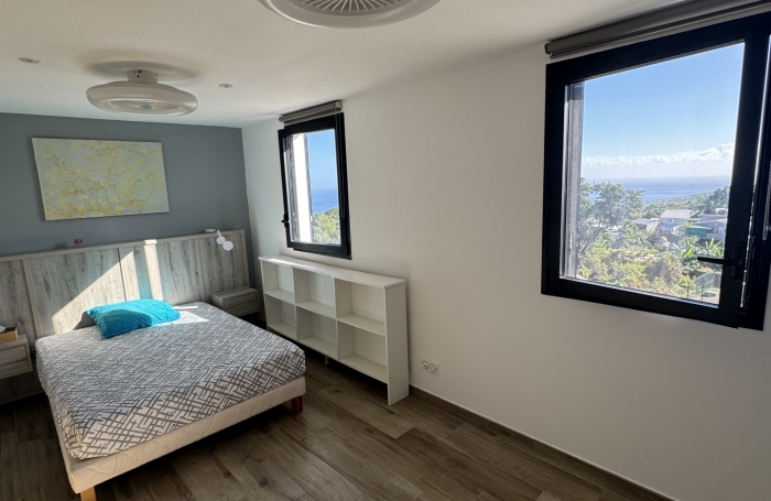 Vente Divers 110m&sup2; 7 pi&#232;ces La Possession