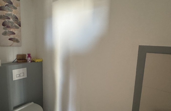 Vente Divers 110m&sup2; 7 pi&#232;ces La Possession