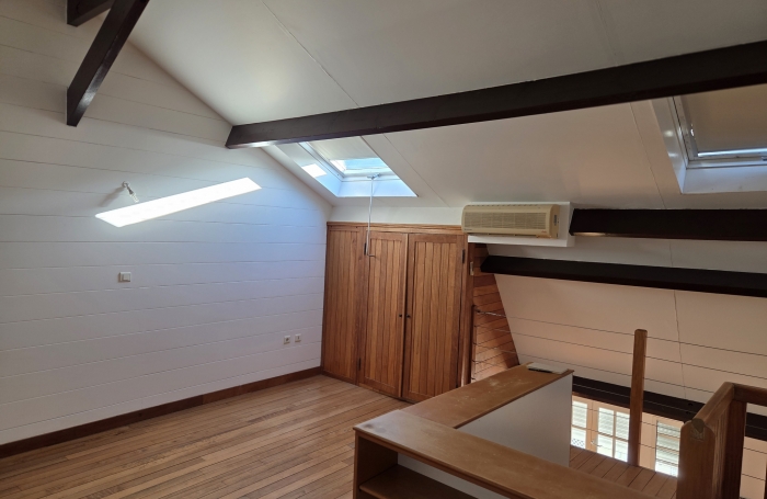 A louer T2 duplex Saint Denis centre