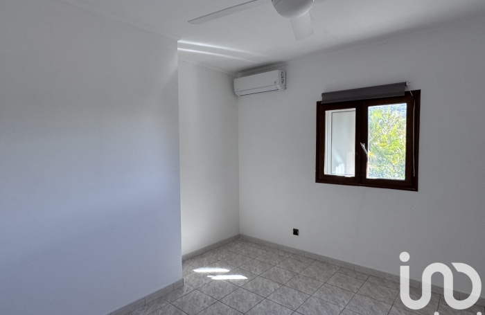 Vente Maison 102m&sup2; 5 pi&#232;ces Sainte Clotilde