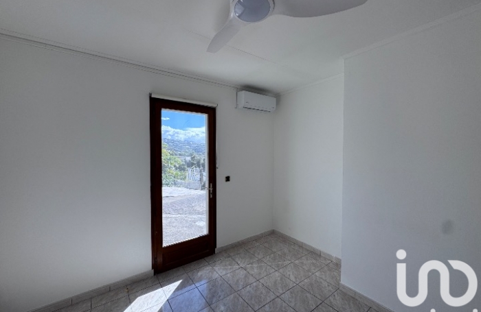 Vente Maison 102m&sup2; 5 pi&#232;ces Sainte Clotilde