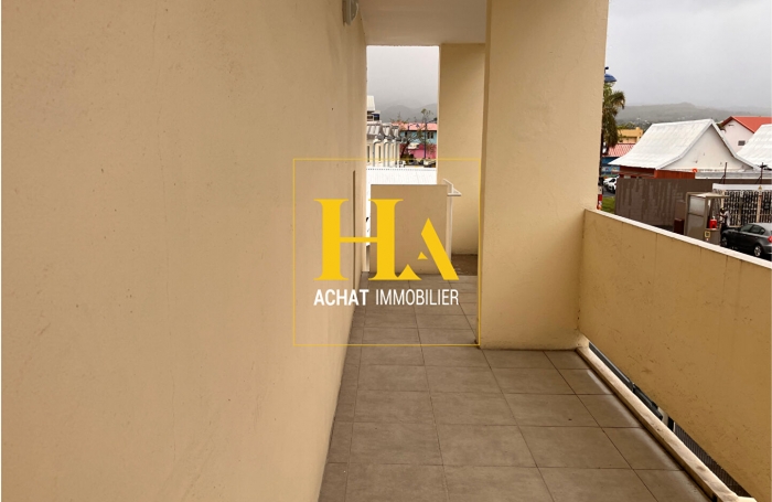 Location Local commercial 120m² Saint-Benoît
