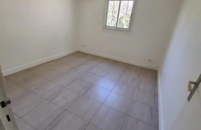 Location Maison 160m&sup2; 5 pi&#232;ces La Montagne