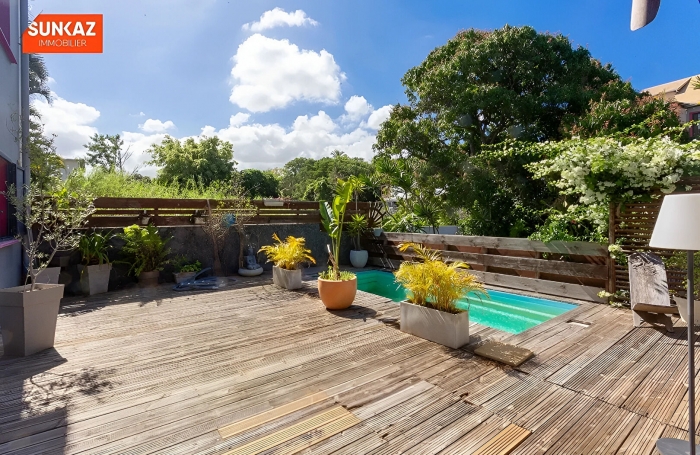 Vente Maison 80m² 4 pièces Saint-Pierre