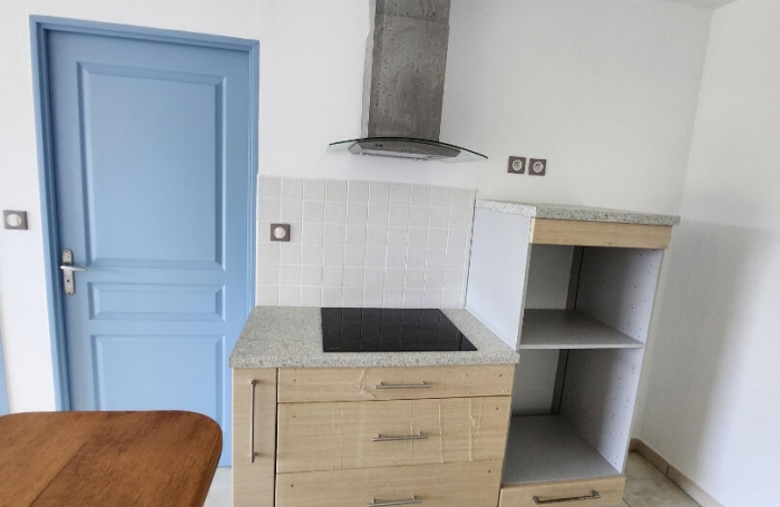 Location Appartement 61.1m² 3 pièces Saint-Benoît