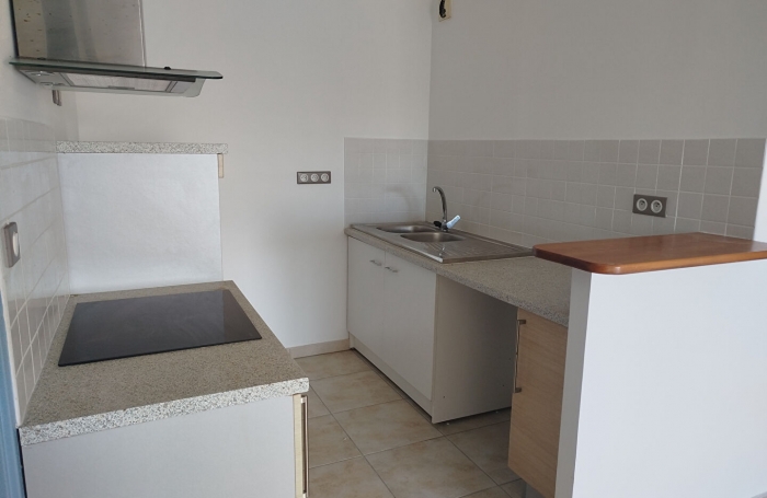 Location Appartement 61.1m² 3 pièces Saint-Benoît