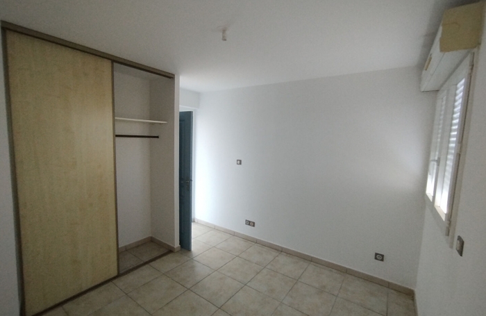 Location Appartement 61.1m² 3 pièces Saint-Benoît