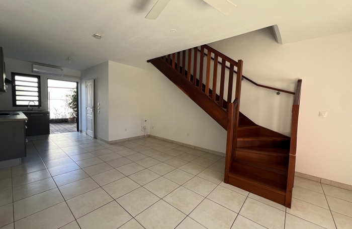 Vente Maison 58.33m² 3 pièces Saint Gilles les Bains