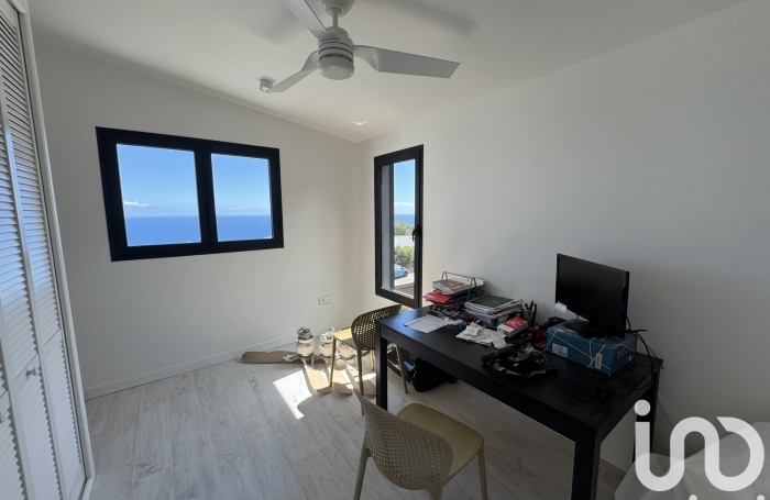 Vente Maison 108m&sup2; 4 pi&#232;ces Piton Saint Leu