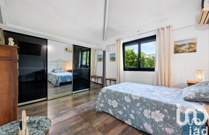 Vente Divers 170m&sup2; 5 pi&#232;ces Saint Paul