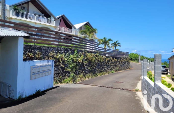 Vente Appartement 67m&sup2; 3 pi&#232;ces Petite île
