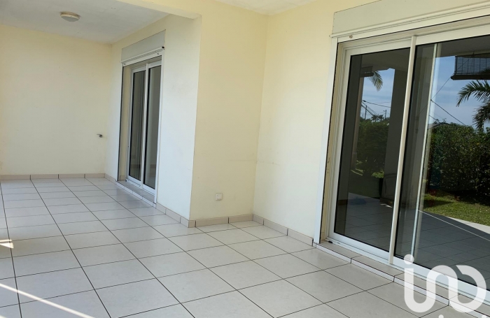 Vente Appartement 67m&sup2; 3 pi&#232;ces Petite île