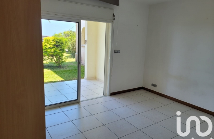 Vente Appartement 67m&sup2; 3 pi&#232;ces Petite île