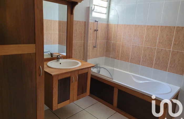 Vente Appartement 67m&sup2; 3 pi&#232;ces Petite île