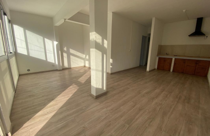 Location Appartement 63.42m&sup2; 3 pi&#232;ces Le Tampon