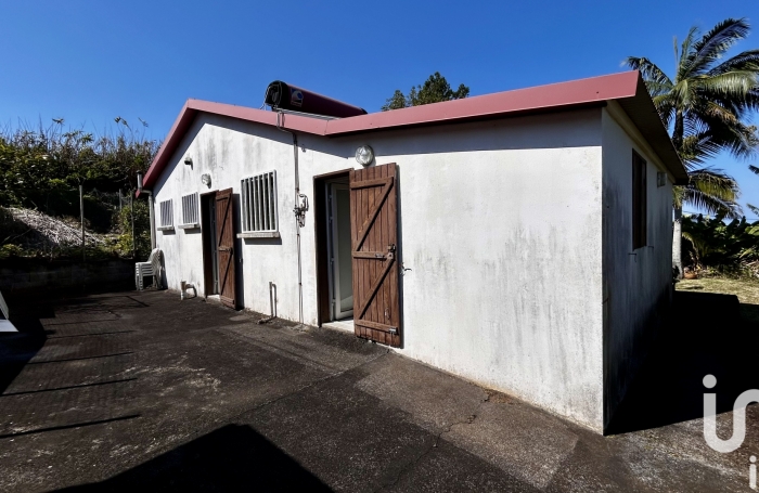 Vente Maison 78m&sup2; 3 pi&#232;ces Petite île