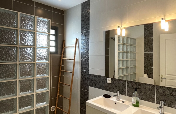 Location Maison 101m² 4 pièces Saint-Pierre