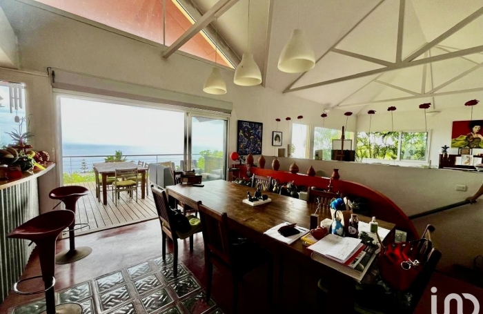 Vente Maison 298m&sup2; 8 pi&#232;ces Les Avirons