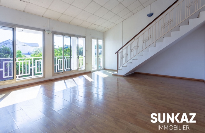 Location Appartement 50m² 2 pièces Saint-Pierre