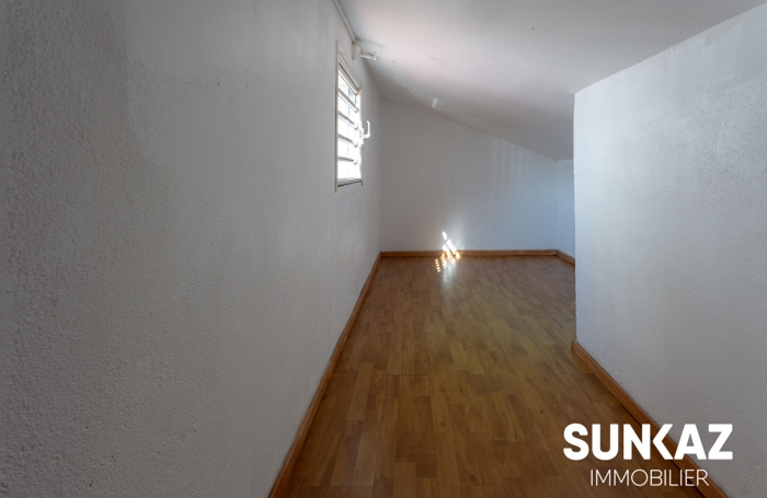 Location Appartement 50m² 2 pièces Saint-Pierre