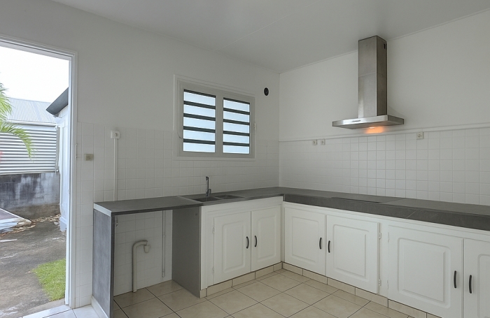 Location Maison 81.59m² 4 pièces Sainte Clotilde