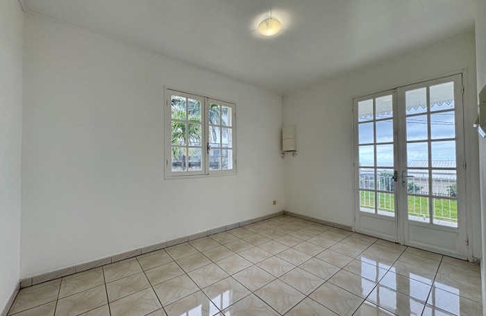 Location Maison 81.59m² 4 pièces Sainte Clotilde