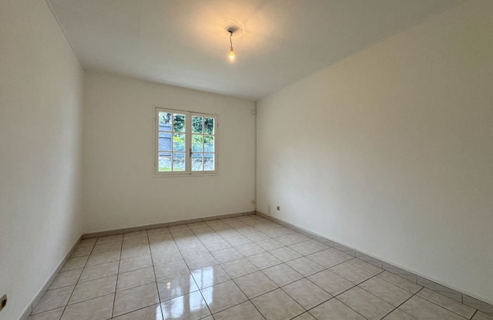 Location Maison 81.59m² 4 pièces Sainte Clotilde