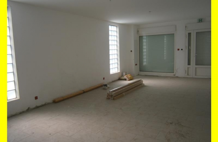 Vente Local commercial 