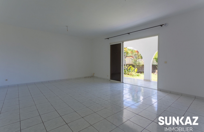 Location Appartement 100m² 3 pièces Le Tampon
